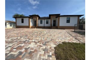 15335/ 15337 Wall Drive, Fort Myers, FL 33908 - MLS#2025022906