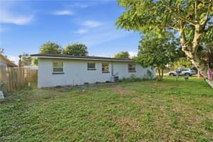 2505 Henderson Avenue, Fort Myers, FL 33916 - MLS#2025022923