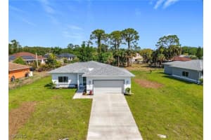 829 Wabash Street, Lehigh Acres, FL 33974 - MLS#2025023073