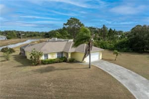 2812 Beth Avenue, Lehigh Acres, FL 33971 - MLS#2025023102