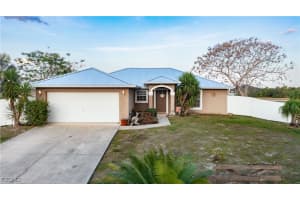 7049 Tide Circle, Labelle, FL 33935 - MLS#2025023116