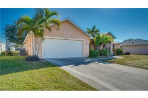 1901 5th Place, Cape Coral, FL 33990 - MLS#2025023150