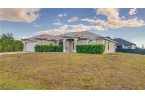 3006 10th Terrace, Cape Coral, FL 33993 - MLS#2025023185