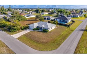 3006 10th Terrace, Cape Coral, FL 33993 - MLS#2025023185
