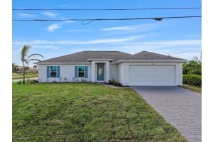 1104 Nw 17th St, Cape Coral