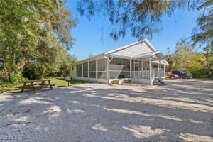 17790 Caloosa Road, Alva, FL 33920 - MLS#2025023264