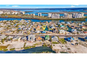 8211 Estero Boulevard, Fort Myers Beach, FL 33931 - MLS#2025023354