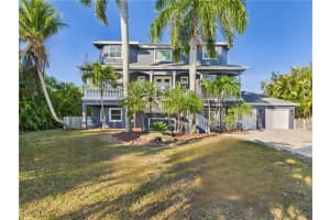 16700 Wisteria Dr, Fort Myers