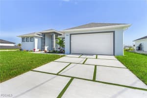 1623 2nd Street, Cape Coral, FL 33993 - MLS#2025023428
