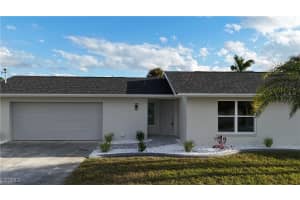 2210 27th Terrace, Cape Coral, FL 33904 - MLS#2025023435