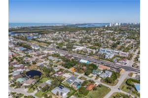 116 1st St, Bonita Springs