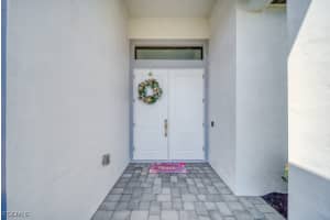 1528 24th Place, Cape Coral, FL 33993 - MLS#2025023524