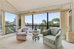 4218 20th Place, Cape Coral, FL 33904 - MLS#2025023574