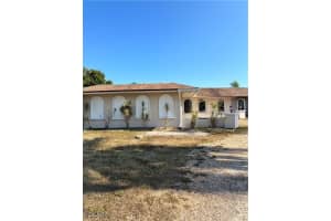 3619 Country Club Blvd, Cape Coral