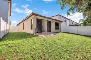 8793 Madrid Circle, Naples, FL 34104 - MLS#2025023634