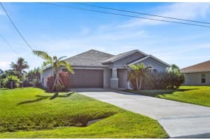 358 Pembroke St, Lehigh Acres