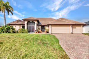13 8th Terrace, Cape Coral, FL 33993 - MLS#2025023775