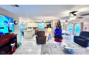 5635 Captain John Smith Loop, North Fort Myers