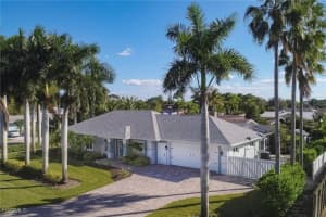 60 4th Street, Bonita Springs, FL 34134 - MLS#2025023812