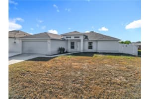 1021 Cedartree Avenue, Lehigh Acres, FL 33971 - MLS#2025023820