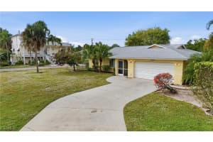 27200 Esther Drive, Bonita Springs, FL 34135 - MLS#2025023888