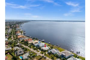 264 Bayshore Drive, Cape Coral, FL 33904 - MLS#2025023898