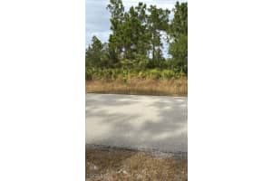 4105 2nd Street, Lehigh Acres, FL 33936 - MLS#2025023983