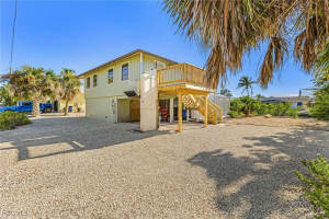 3637 Schooner Lane, St James City, FL 33956 - MLS#2025023986