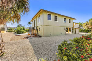 3637 Schooner Lane, St James City, FL 33956 - MLS#2025023986