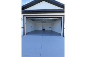 8033 Oakleaf Circle, Labelle, FL 33935 - MLS#2025024001