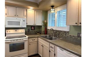 2121 Collier Avenue, Fort Myers, FL 33901 - MLS#2025024015