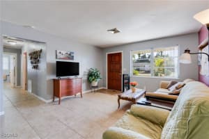 2367 Dover Avenue, Fort Myers, FL 33907 - MLS#2025024039