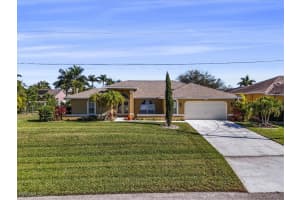3007 26th Court, Cape Coral, FL 33914 - MLS#2025024137