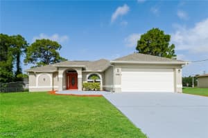 1045 Albany Avenue, Lehigh Acres, FL 33971 - MLS#2025024250