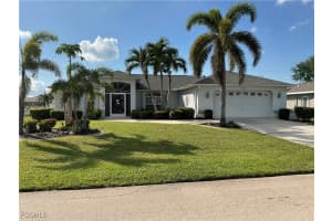 3920 Se 2nd Pl, Cape Coral 3920 Se 2nd Pl, Cape Coral