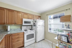 6300 Pointe Boulevard, Fort Myers, FL 33919 - MLS#2025024319