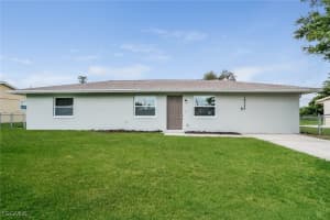 19058 Flamingo Rd, Fort Myers