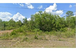 2505 10th Street, Lehigh Acres, FL 33936 - MLS#2025024329
