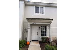 8178 Pacific Beach Dr, Fort Myers