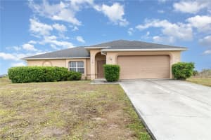 1203 Ne 19th Ave, Cape Coral