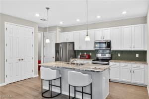 1127 Town and River Drive, Fort Myers, FL 33919 - MLS#2025024364