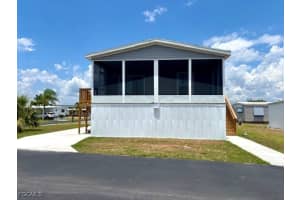 302 Shoreland Drive, Fort Myers, FL 33905 - MLS#2025024372