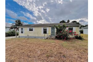 3007 52nd Street, Lehigh Acres, FL 33971 - MLS#2025024555