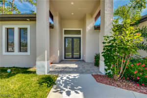 1018 Desoto Avenue, Lehigh Acres, FL 33972 - MLS#2025024642