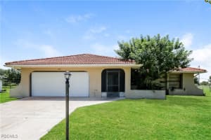 108 Airview Ave, Lehigh Acres