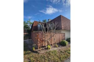 5243 Cedarbend Dr 2, Fort Myers