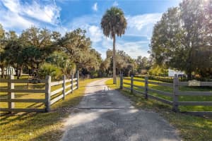 19650 River Road, Alva, FL 33920 - MLS#2025024700