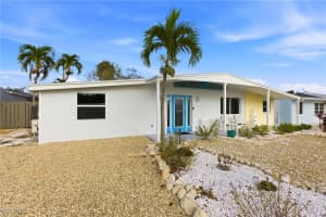 185 Hibiscus Drive, Fort Myers Beach, FL 33931 - MLS#2025024713