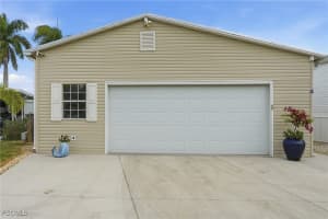 4 Galleon Way, Fort Myers Beach, FL 33931 - MLS#2025024795