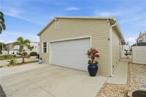 4 Galleon Way, Fort Myers Beach, FL 33931 - MLS#2025024795